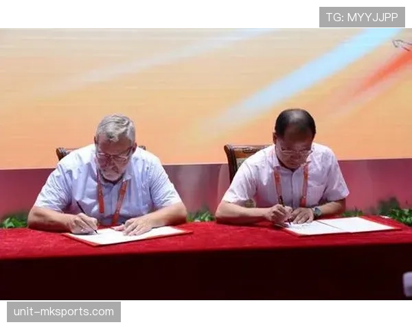 维蒂尼亚助力新星崛起，共绘足球未来新篇章